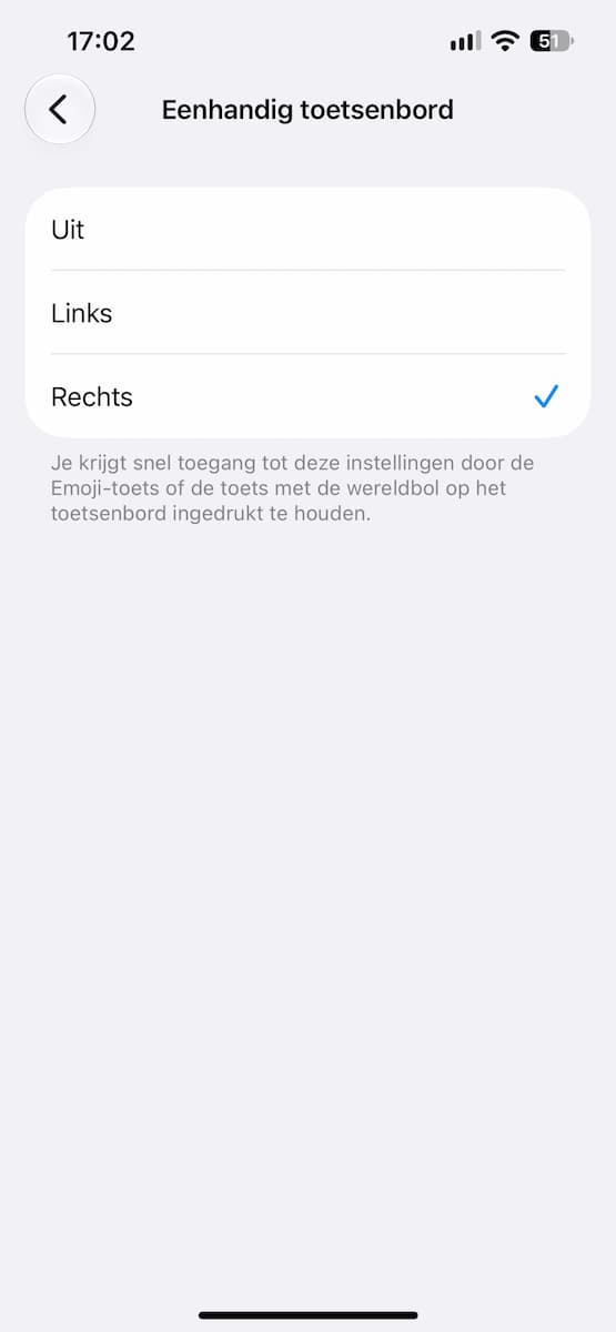 Instructiefoto: Typen met één hand