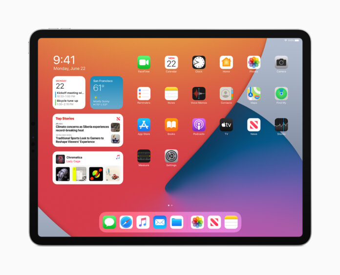 iPadOS 14 widgets