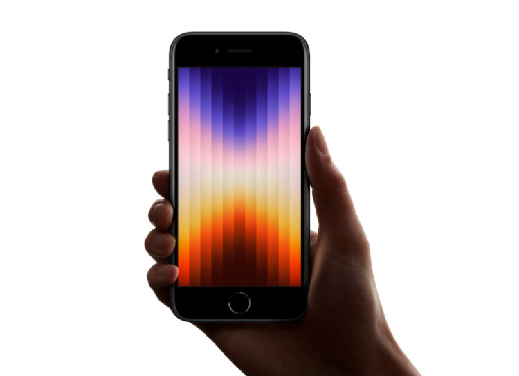 iPhone SE 2022 reviews