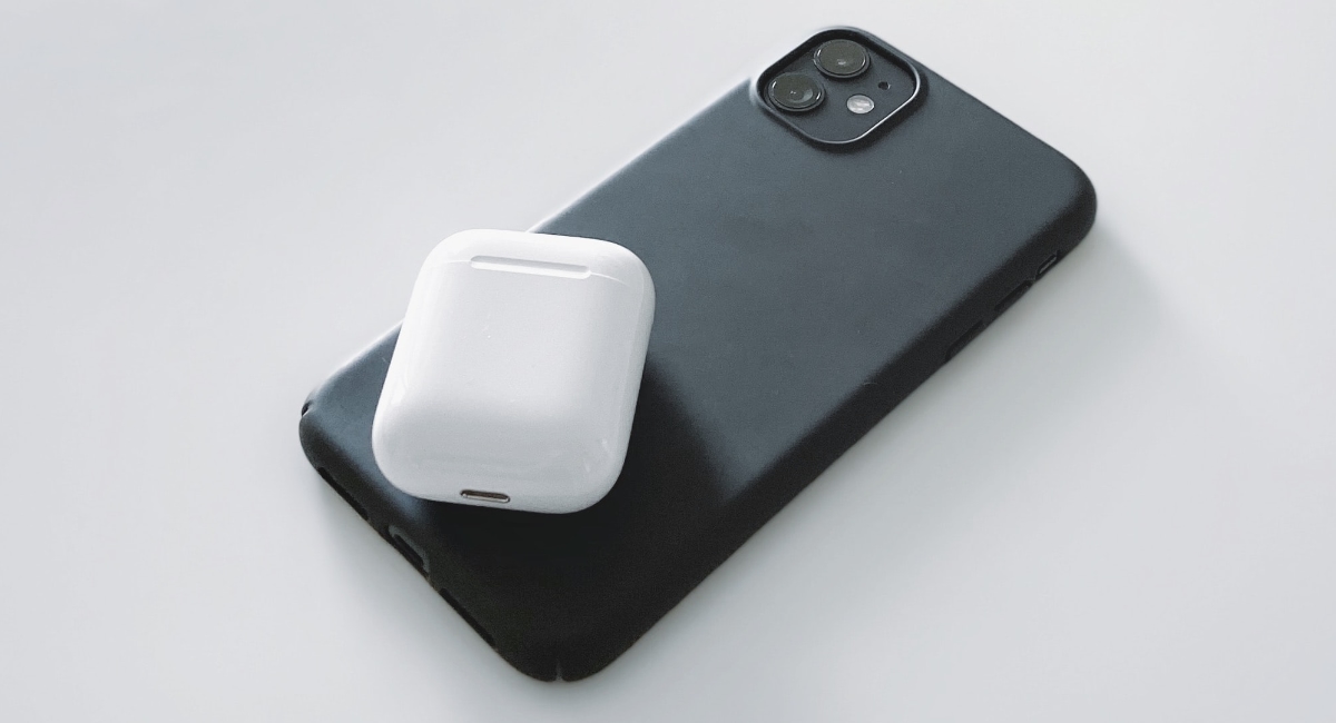 iPhone reverse wireless charging