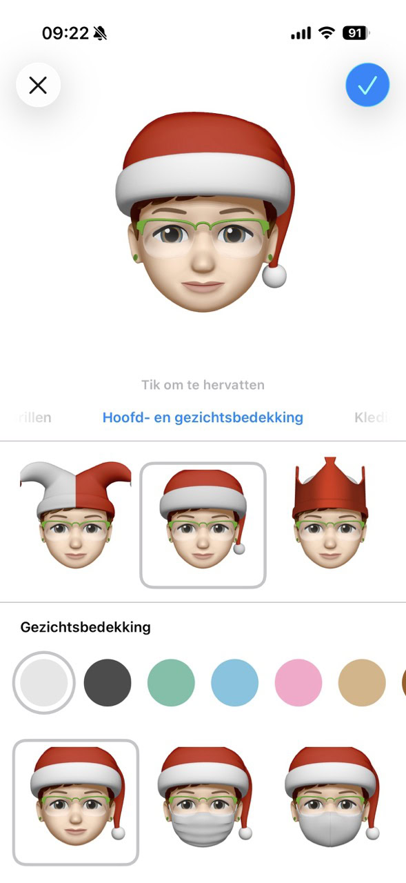 Memoji met kerstmuts