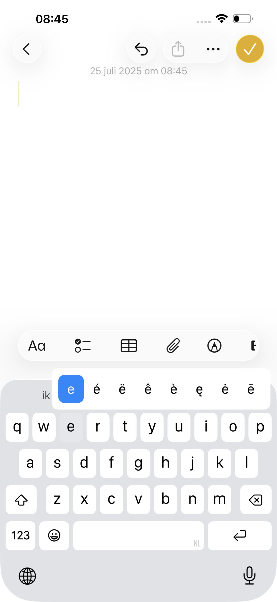 Instructiefoto: Toetsen voor bijzondere letters en leestekens
