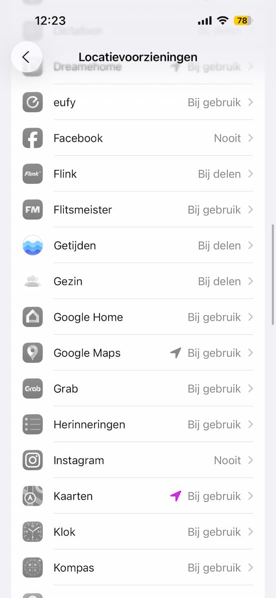Instructiefoto: Bekĳk de lĳst met apps