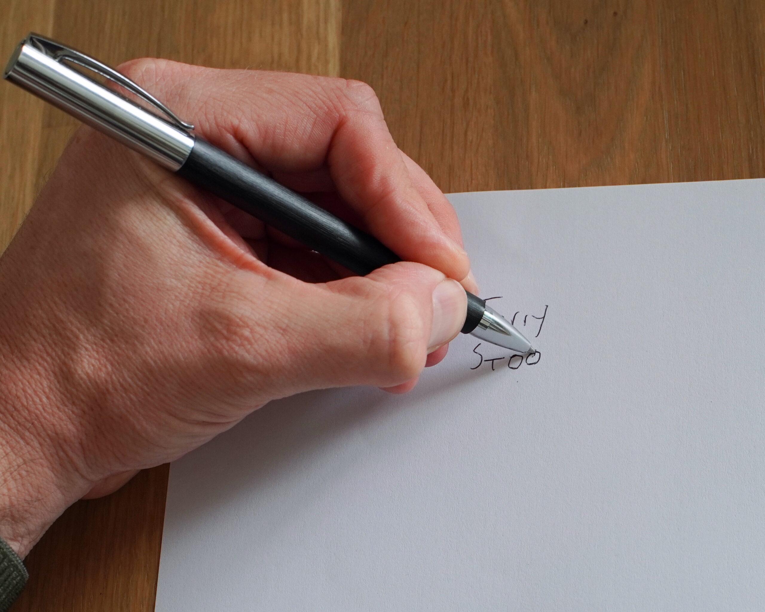 Instructiefoto: Pen en papier