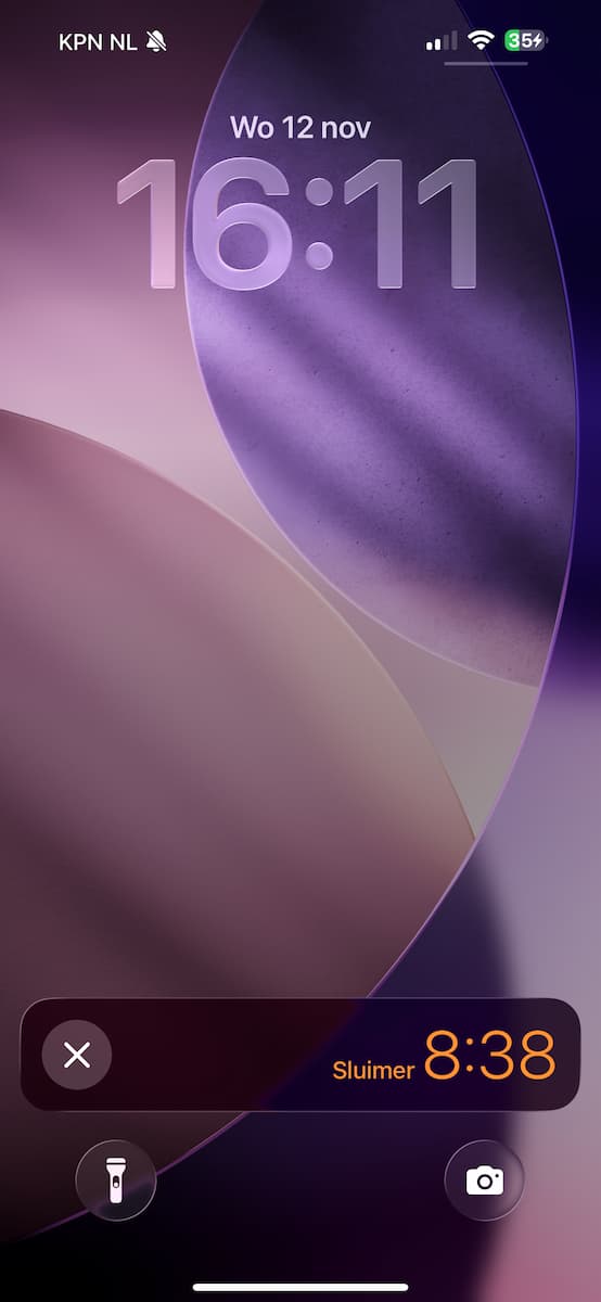 Instructiefoto: … en weer uit