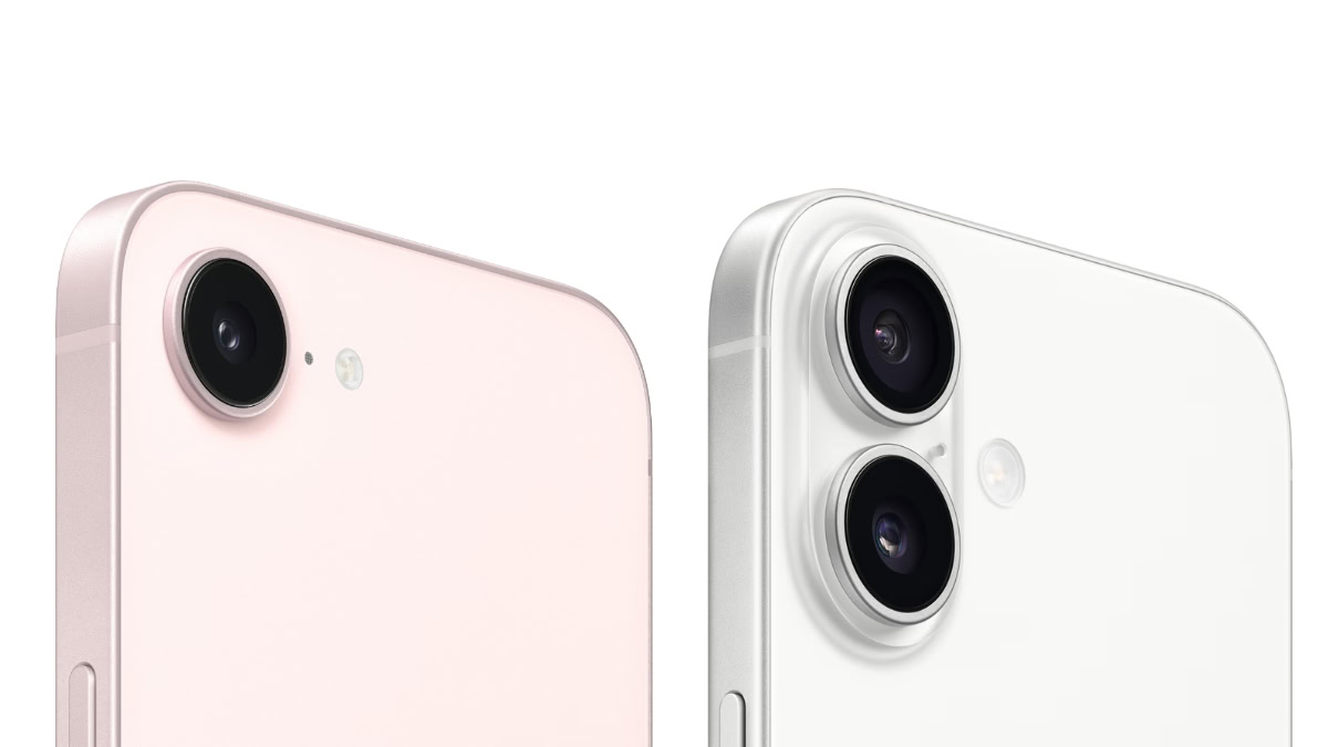 Camera's iPhone 17e en iPhone 17 naast elkaar