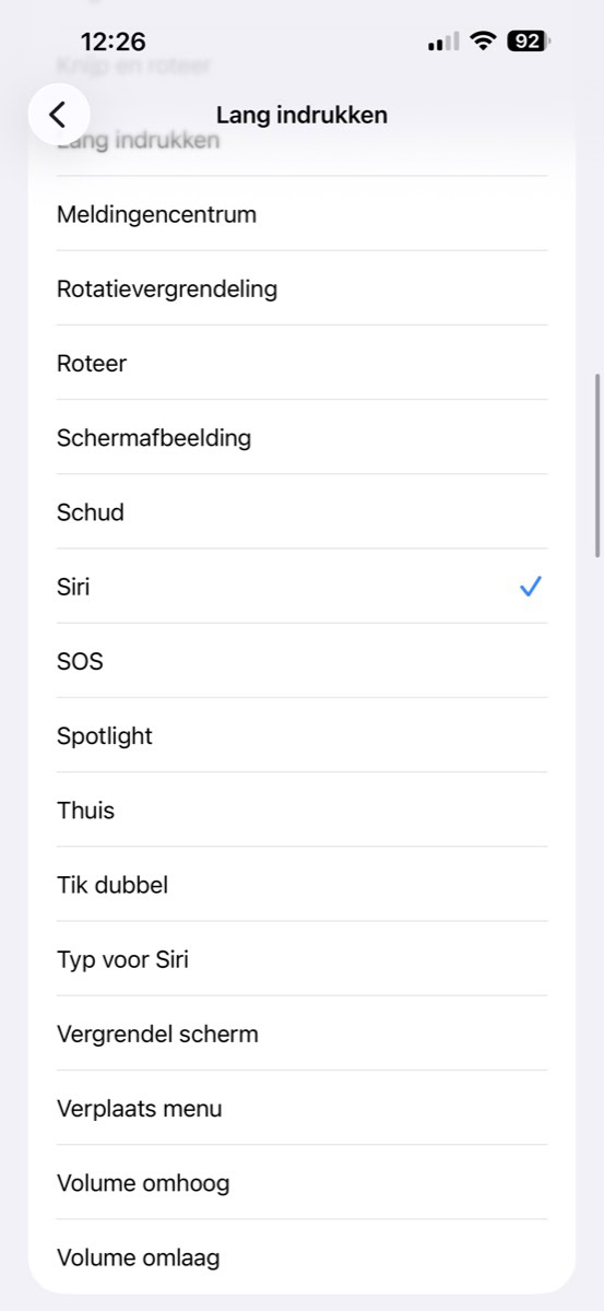 Siri in opties voor thuisknop