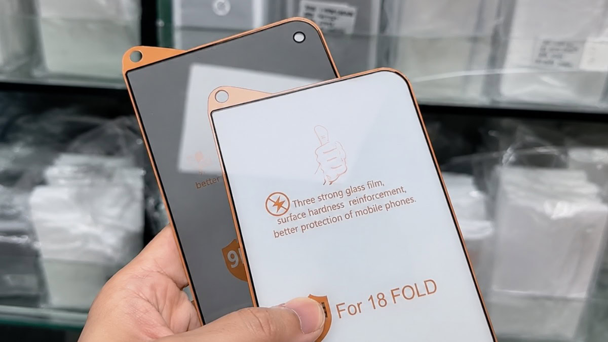 iPhone Ultra screenprotector