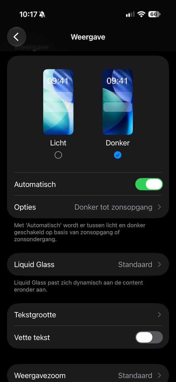 Donkere modus bij zonsondergang