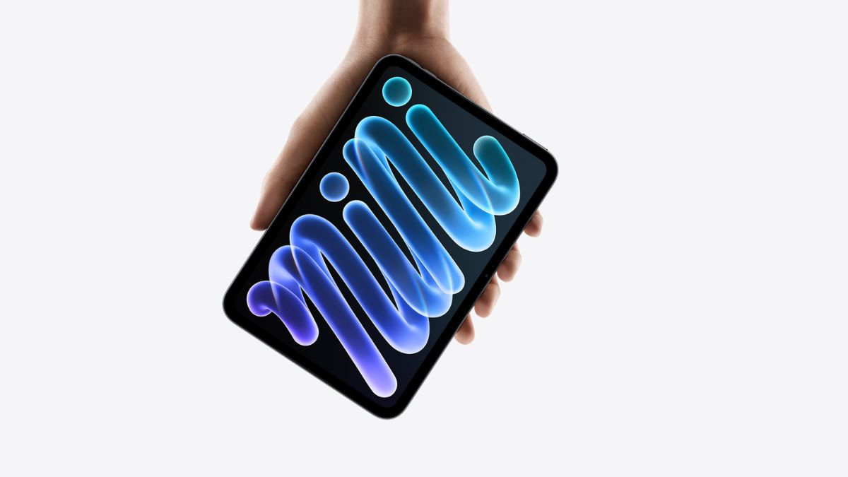 iPad mini hand